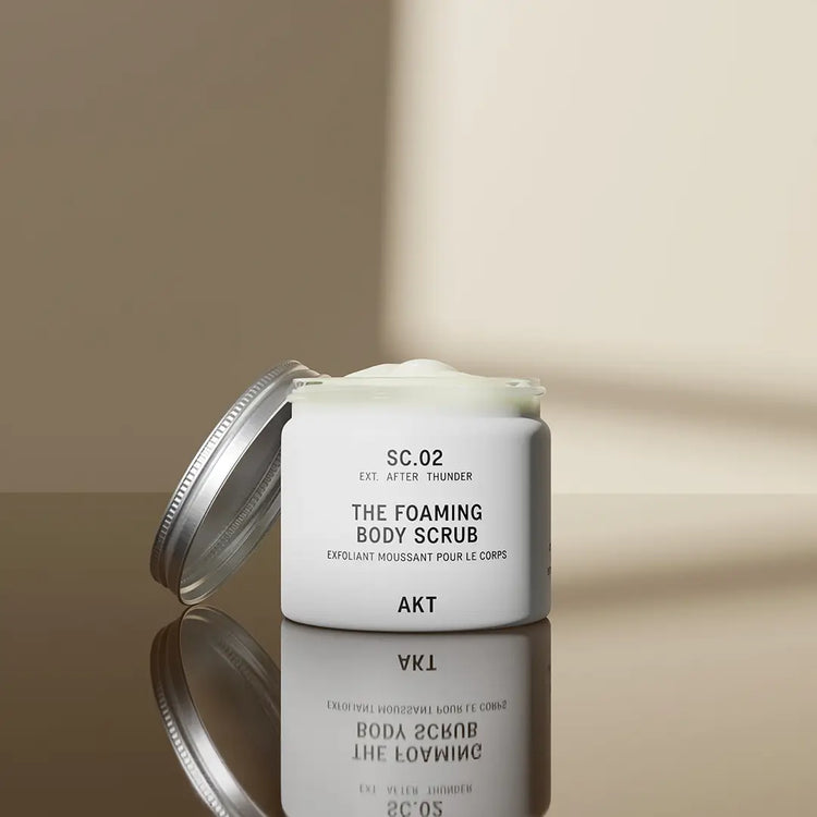 THE FOAMING BODY SCRUB